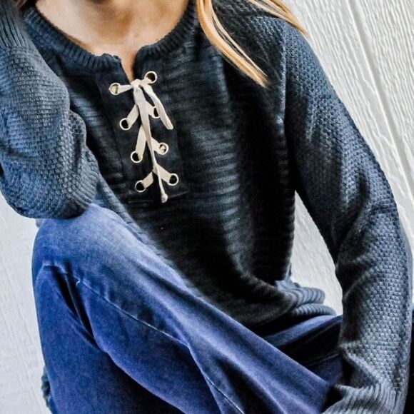 ‎Laced Mix Knit Sweater - Picture 1 of 10